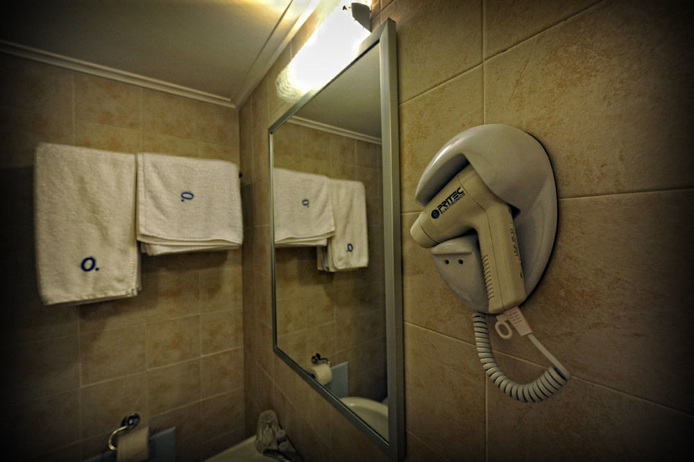 Hotel Ostria Kalamáta Kültér fotó