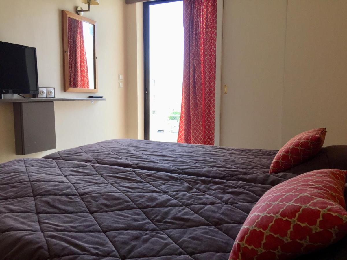 Hotel Ostria Kalamáta Szoba fotó